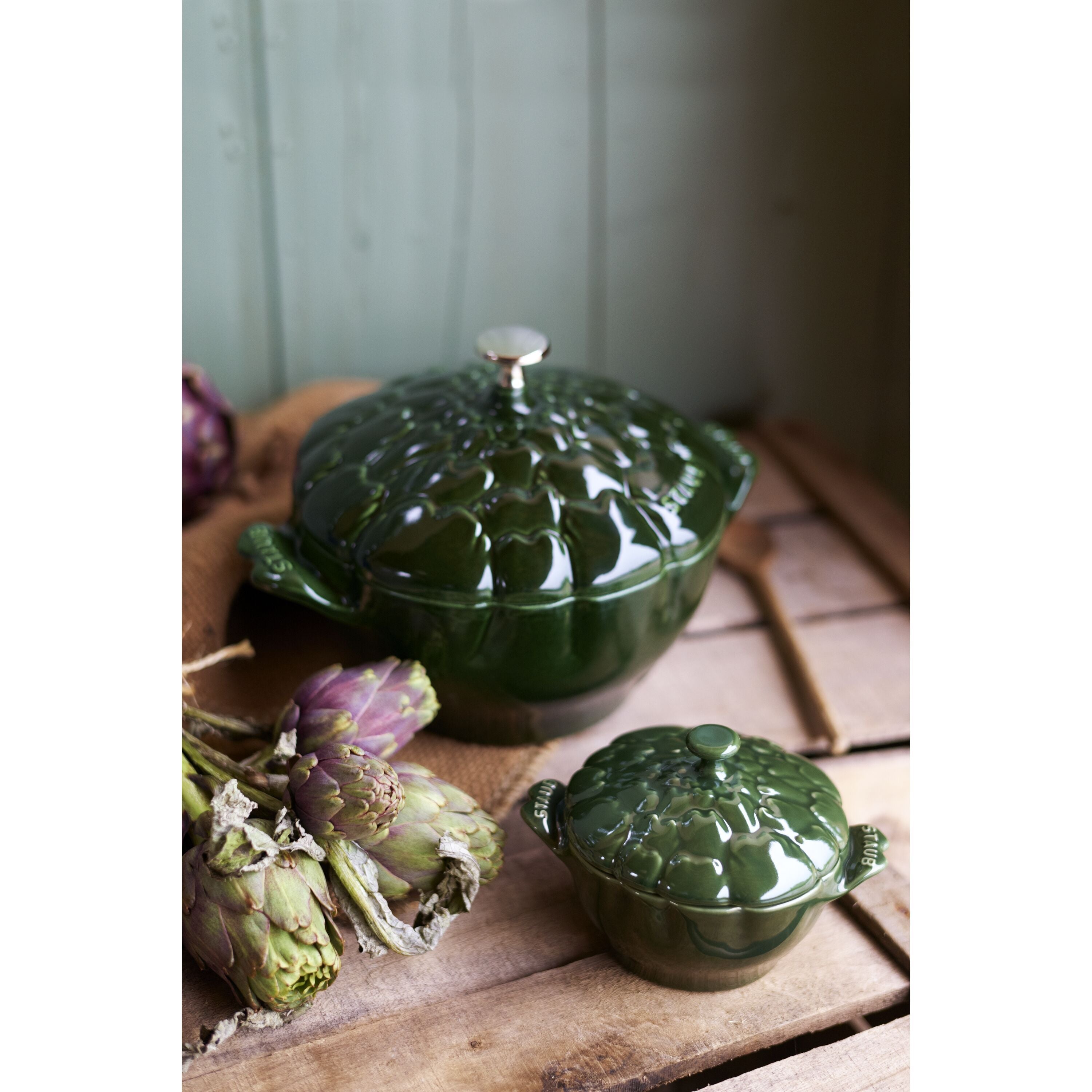Staub Cocotte | artichoke | cast iron
