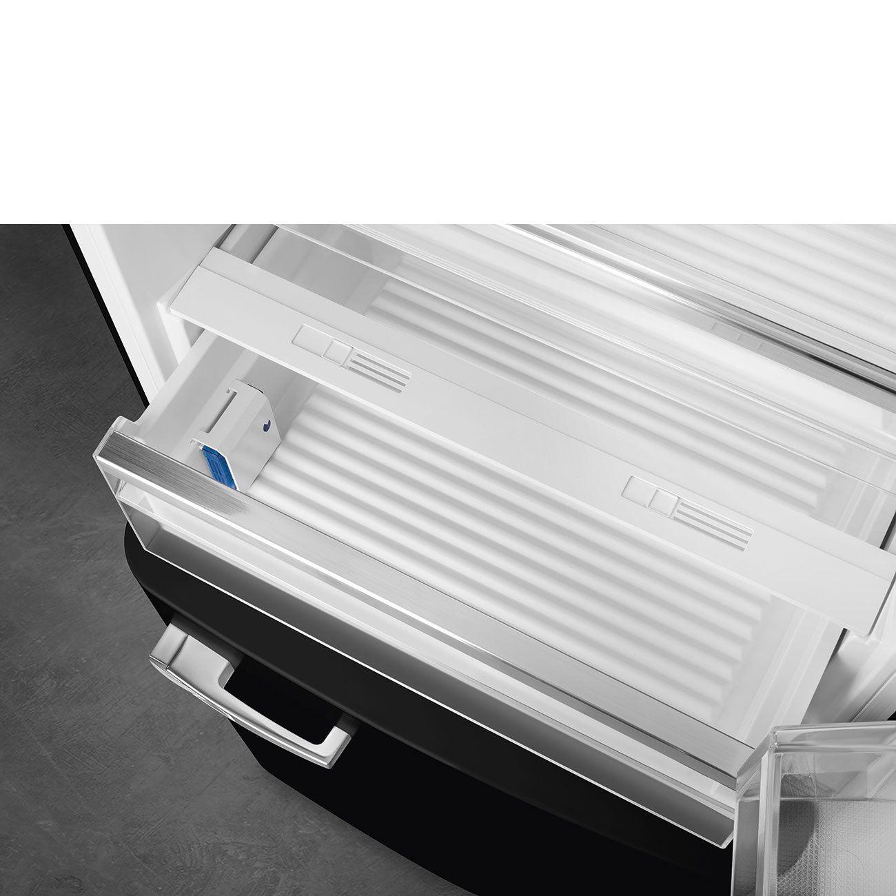 Smeg FAB38RBL6