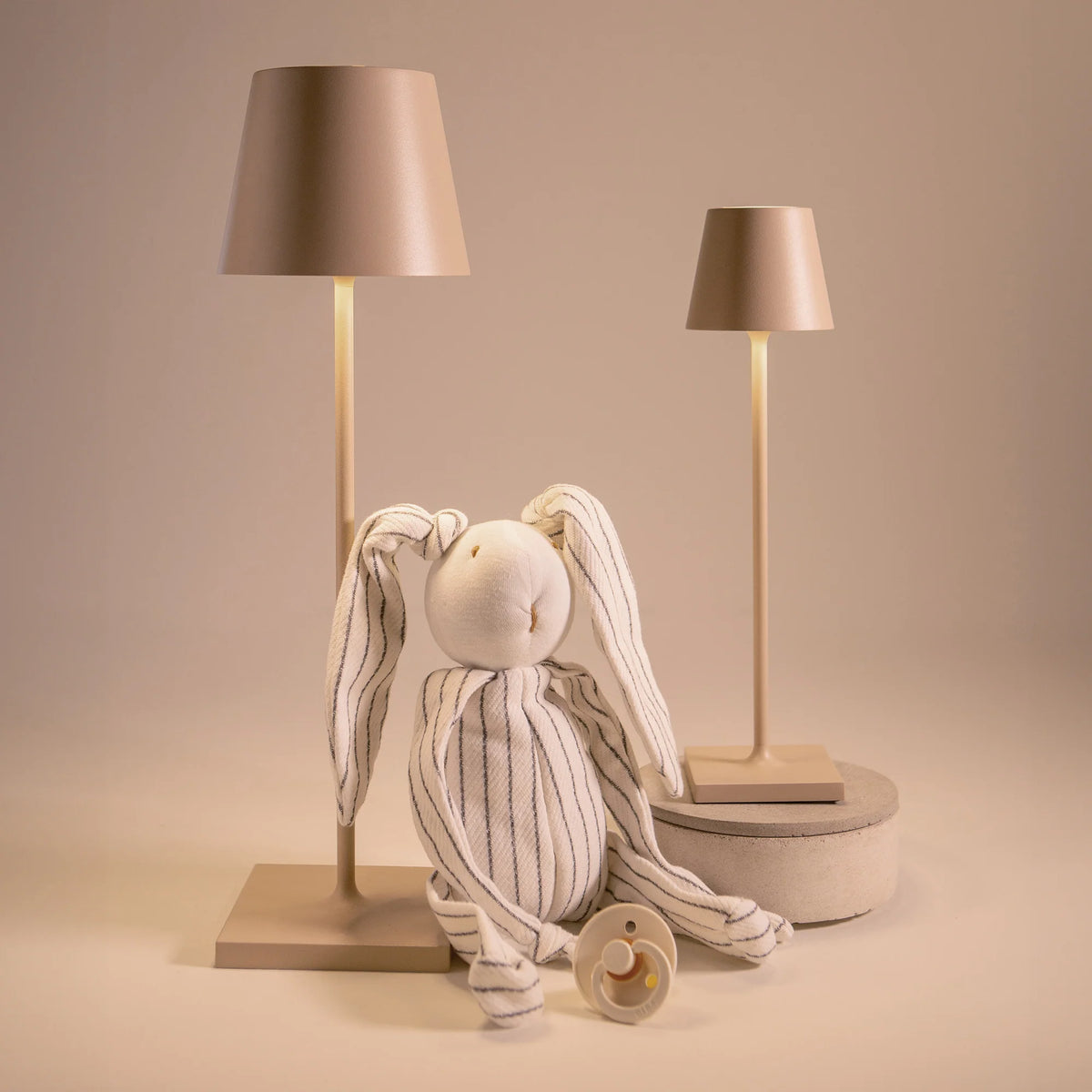 Zafferano Poldina micro stona lampa