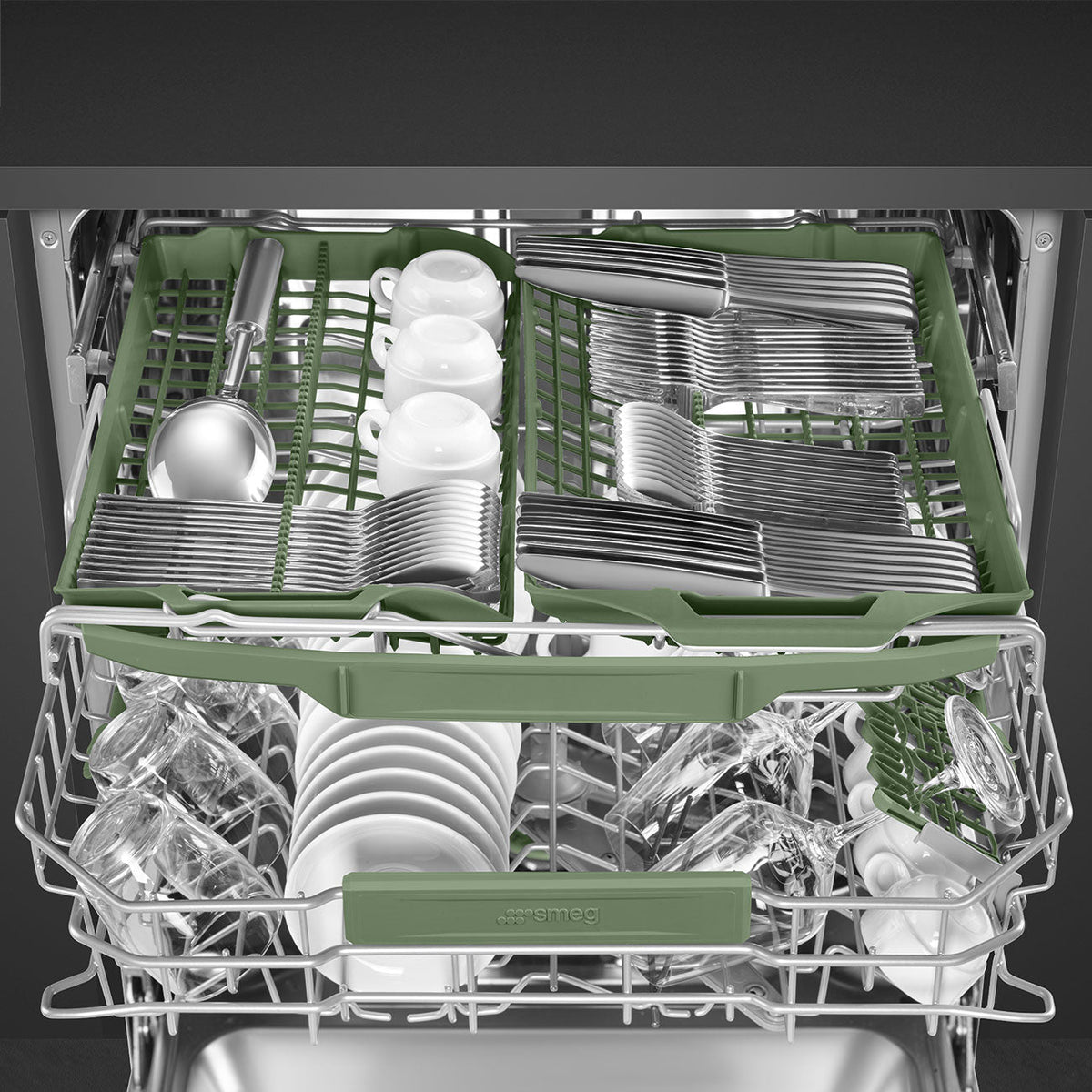 Smeg STL7322BL