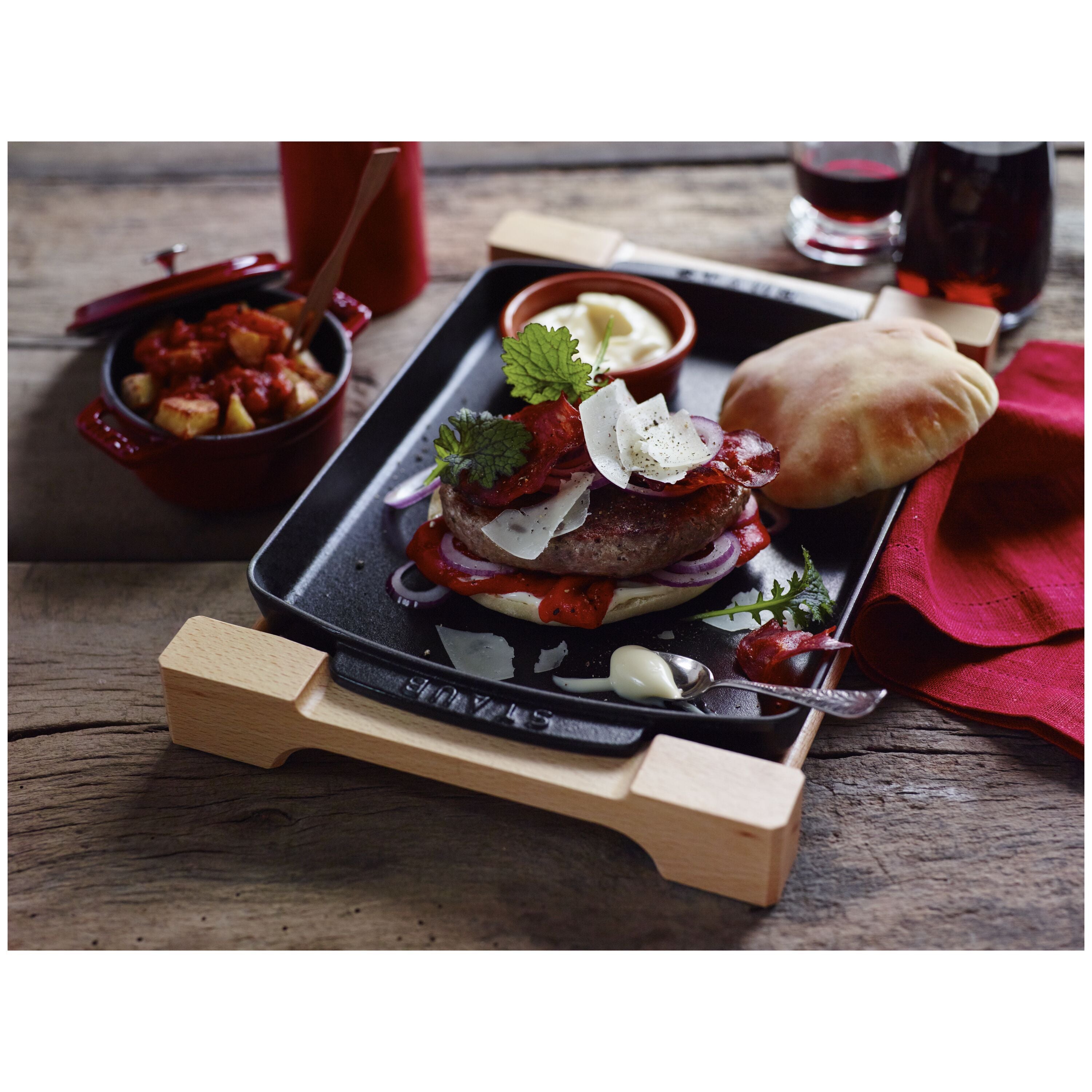 Staub Serving plate,  x | cast iron