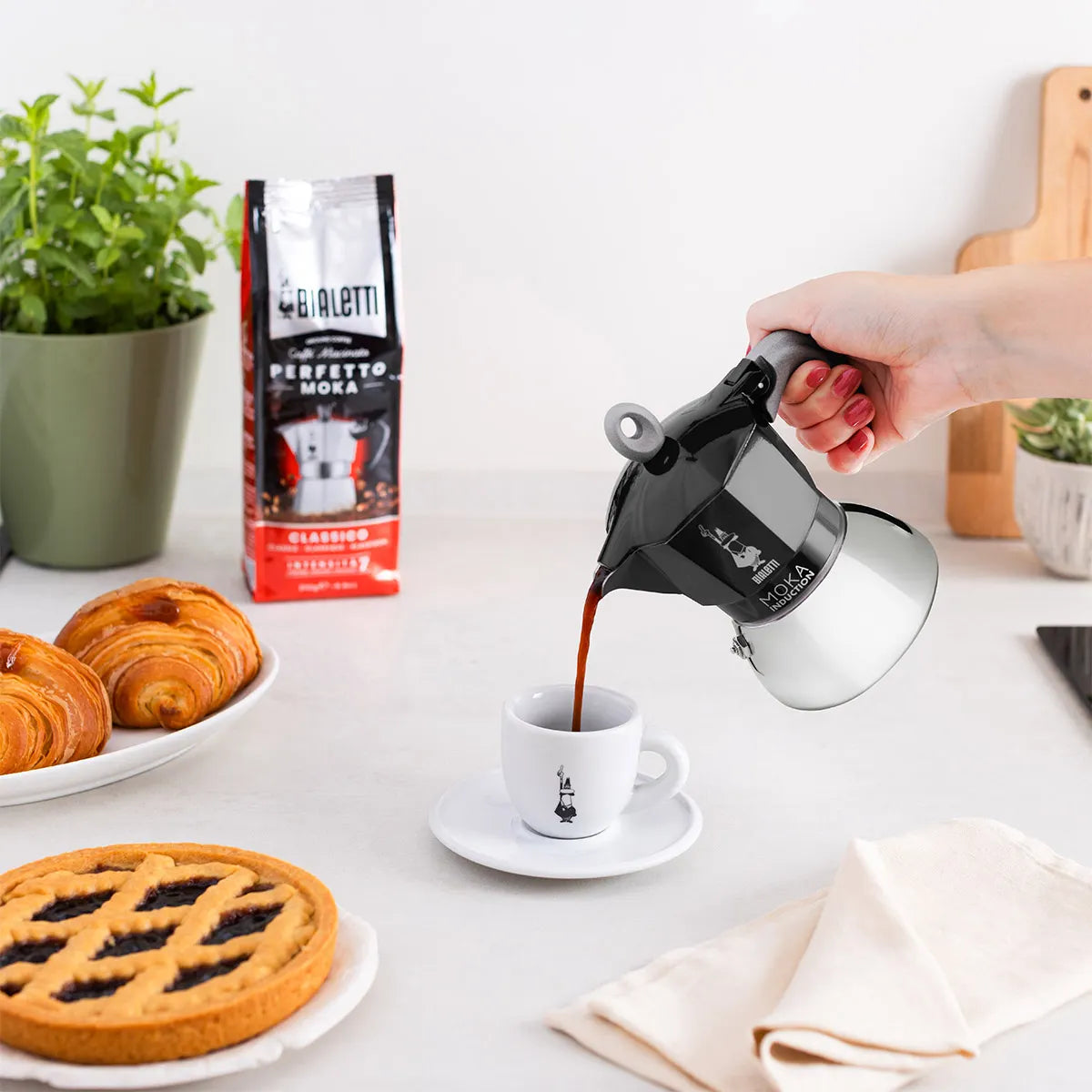 Bialetti Moka Indukcija Crna