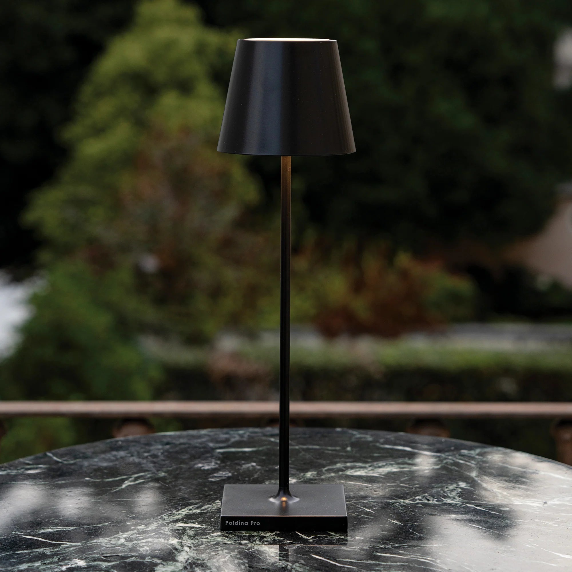 Zafferano Poldina stona lampa
